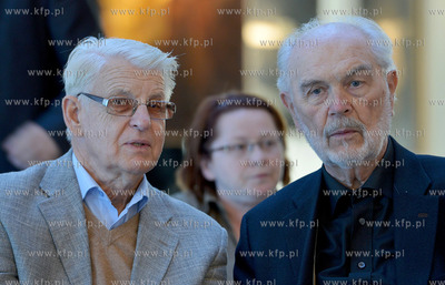 Muzeum Miasta Gdyni. Promocja ksiazki pt. Gdynia Zachod...