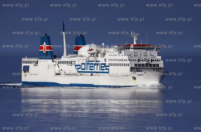 Polferries. Prom Wawel. 10.04.2015 fot. Piotr. B. Starenczak...