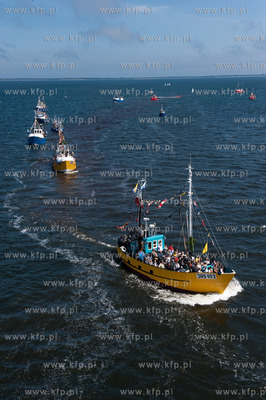 Morska Pielgrzymka Rybakow w Pucku na odpust Sw Piotra...