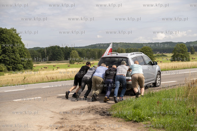 Godętowo. Protest Rolników, którzy wyjechali kilkunastoma...