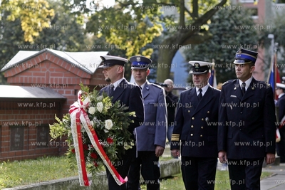 Gdańsk Zaspa. Cmentarz.  Uroczyśtosci z okazji obchodów...