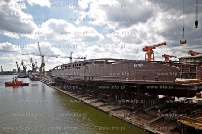 Stocznia REMONTOWA SHIPBUILDING S.A.. Wodowanie nowoczesnego...