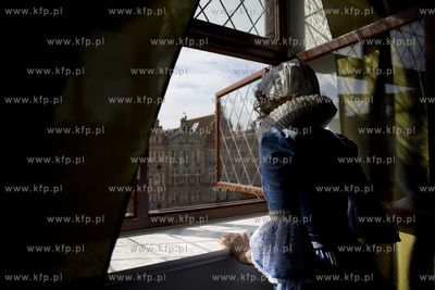 Gdańsk. Dwór Artusa. Parapetówka w pokoiku Panienki...