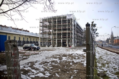 Tzw. Szkieletor przy ul. Słowackiego w Gdańsku, zmienia...