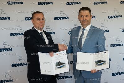 Gdynia. Siedziba Przedsiębiorstwa Komunikacji Trolejbusowej....