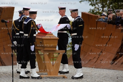 Gdynia, Cmentarz Marynarki Wojennej.  Uroczysty pogrzeb...