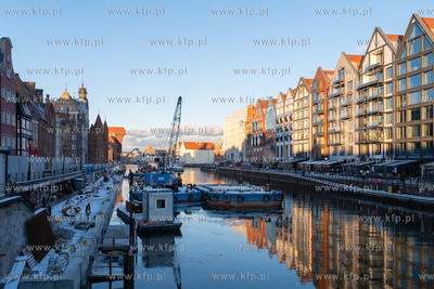 Remont Długiego Pobrzeża w Gdańsku. 16.01.2024 /...