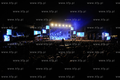 Gdansk. Dziedziniec Polskiej Filharmoni Baltyckiej....