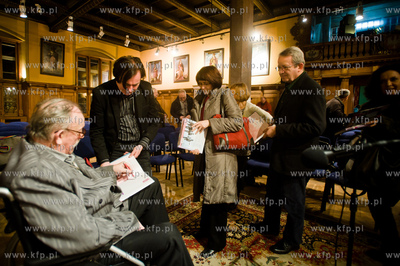 Gdansk. Ratusz Staromiejski. Spotkanie z Markiem Karewiczem...
