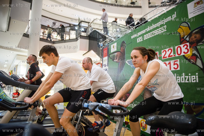 Gdansk. Centrum Handlowe Galeria Baltycka. 24 godzinna...