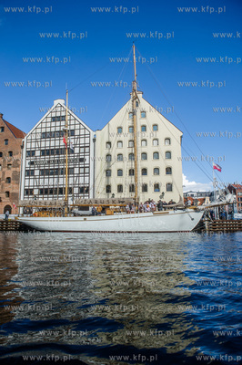 Gdańsk. Przywitanie członków Bractwa Flisackiego...