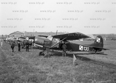 Samoloty na lotnisku Areoklubu Gdańskiego. 
05.1969
3maj69_z.kosycarz_p73
Fot....
