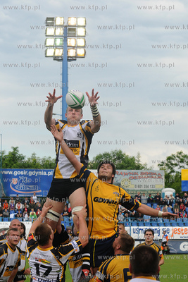 Stadion GOSiR w Gdyni. Mecz o Mistrzostwo Polski w...