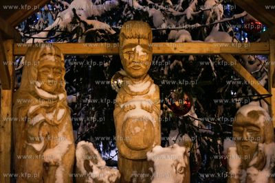 Tradycyjne gdanskie szopki bozonarodzeniowe. Nz. Szopka...