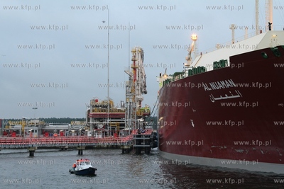 Metanowiec Al Nuaman z katarskim LNG wplynal do Gazoportu...
