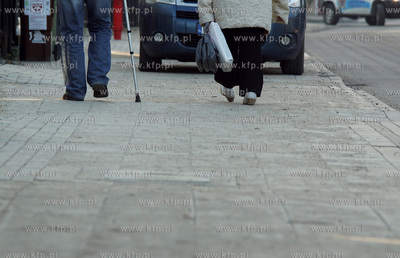 Gdańsk. Ulica Sobieskiego po remoncie nawierzchni....