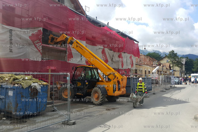 Remont budynku dworca PKP w Zakopanem. 08.08.2019 Fot....