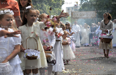 Procesja Bozego Ciala w parafii Najswietszej Maryi...
