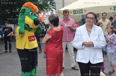 Festyn "Zeszyt dla ucznia" na terenie Gdanskiego Domu...