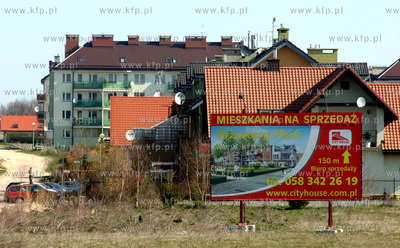 Gdansk Karczemki, widok od strony ul. Kartuskiej  w...