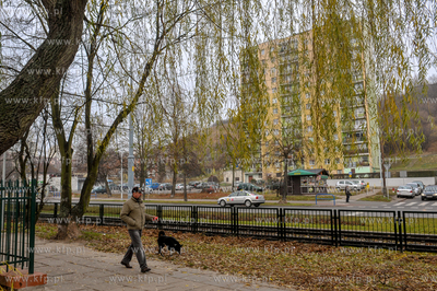 Gdańsk Siedlce. Ul. Kartuska w okolicach VIII liceum....