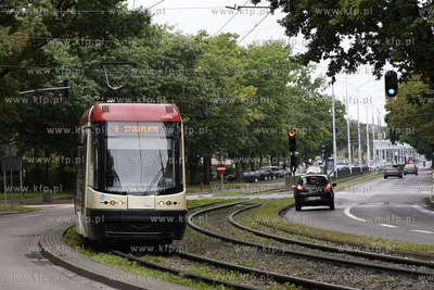 Gdańsk Strzyża. Trawaj PESA 120NAG SWING  03.09.2020...