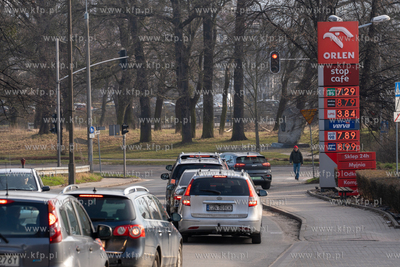 Wrost cen paliw na stacjach benzynowych po ataku USA...