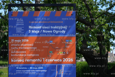 Kończy się remont sieci trakcyjnej na skrzyżowaniu...