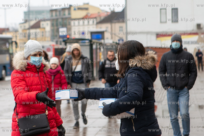Bezpłatne maseczki dla mieszkańców Gdańska. 29.01.2022...