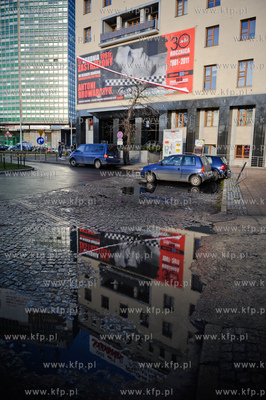 Gdansk. Siedziba NSZZ Solidarnosc. Bilbord upamietnaijacy...
