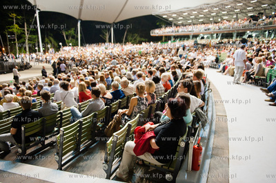 Sopot. Inauguracja nowej Opery Lesnej. Spektakl pt...