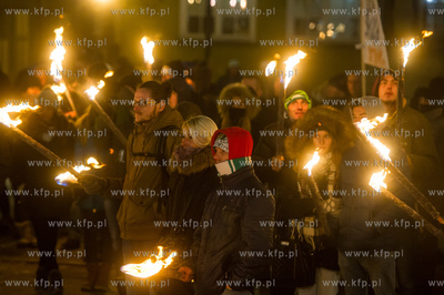 Gdansk. Dlugi Targ. Manifestacja przeciwko przyjmowaniu...