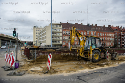 Gdansk. Ograniczenie wysokosci przejazdu do 3,4 metra...