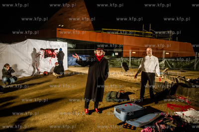 Gdańsk. Teren Muzeum II Wojny Światowej. Performance...