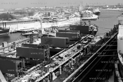 Zakład Remontu Masowców w Gdąńskiej Stoczni Remontowej....