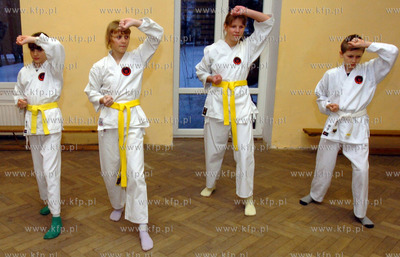 Niepogledzie, miejscowosc kolo Bytowa, woj. pomorskie,...