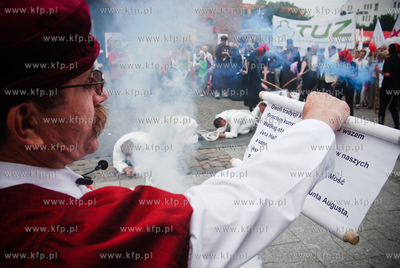 Jedna z atrakcji Jarmarku sw. Dominika byl chrzest...