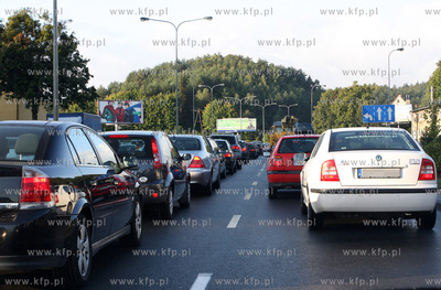 Poranny wypadek na ulicy Slowackiego w Gdansku, spowodowal...