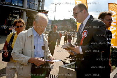 Promocja kandydata na Prezydenta RP, Bronislawa Komorowskeigo...