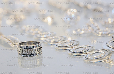 Targi Bursztynu, Bizuterii i Kamieni Jubilerskich Amberif...