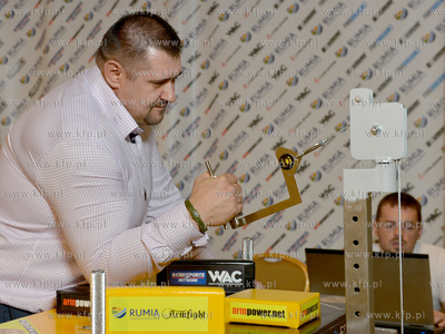 Do Rumi przyjechal wczoraj Alexey Voevoda (Rosja),...