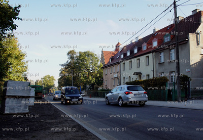 Gdańsk. Ulica Sobieskiego po remoncie nawierzchni....