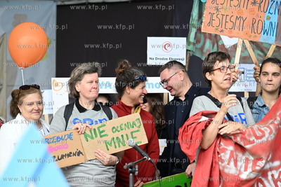 Marsz dla Zdrowia Psychicznego #poGodność i okazania...