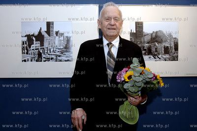 Wernisaz wystawy fotograficznej Janusza Uklejewskiego...