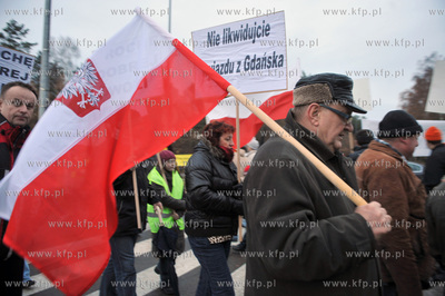 Gdansk Rebiechowo. Protest mieszkancow Banina i gminy...