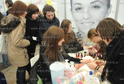 Targi Akademia na Uniwersytecie Gdanskim. Nz. stoisko...