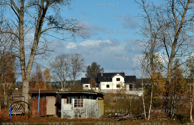 Wies Sulmin na Kaszubach. Okolica widziana z drogi...