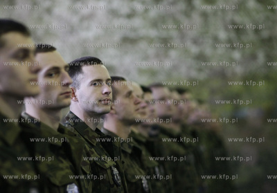 Gdans. Slubowanie nowych straznikow Morskiego Oddzialu...