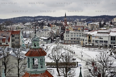 Sopot. Widok z latarni morskiej na ul Bohaterow Monte...