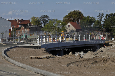 Gdansk. Prace przy budowie wezla drogowego w Letnicy...